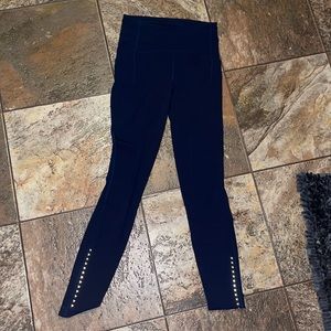 lululemon swift tech leggings, navy blue size 4